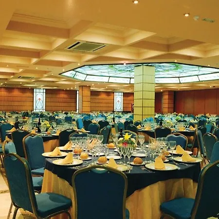 Abades 3* Loja